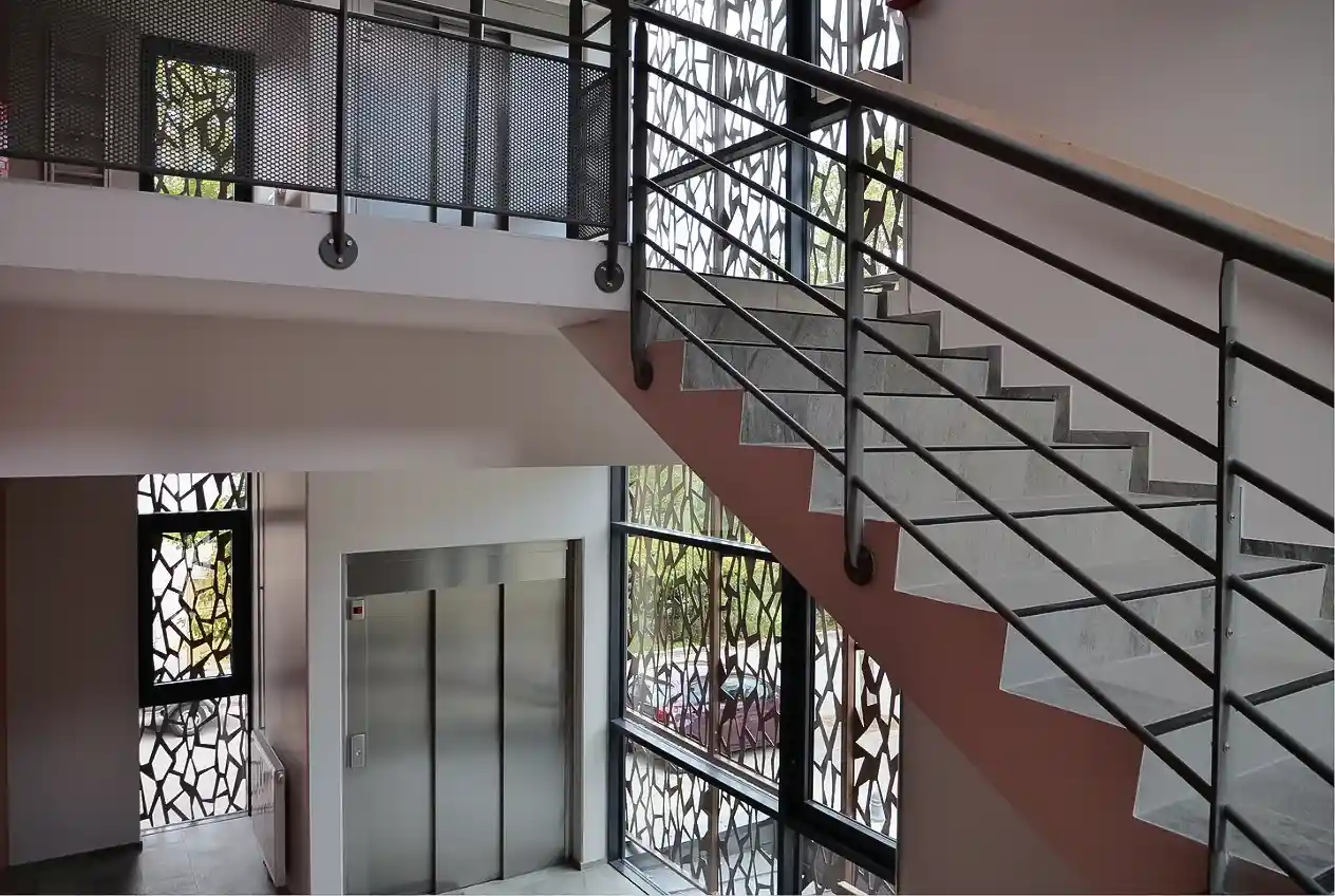 Aménagement intérieur sur mesure par Studio Arch à Aix-les-Bains