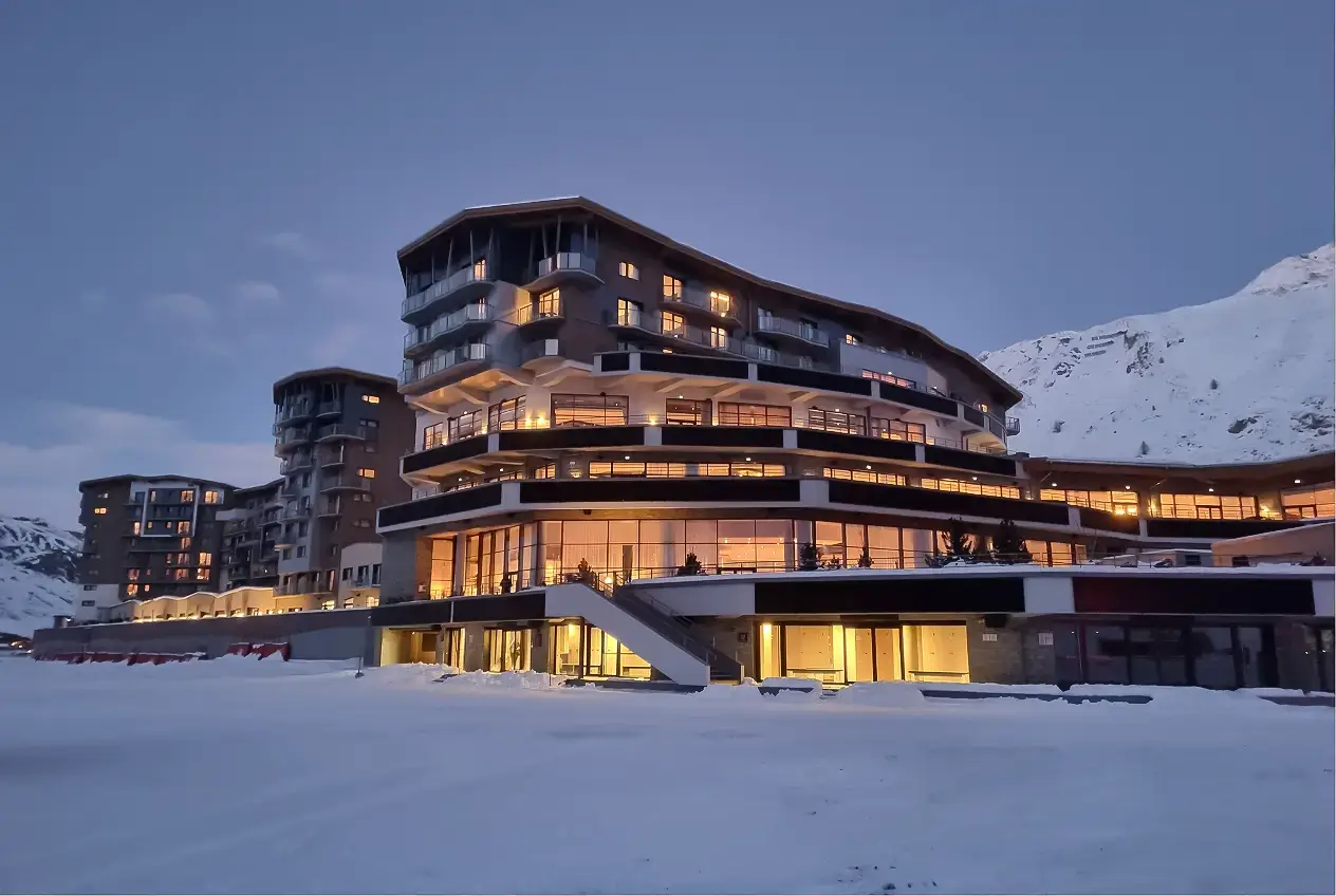 Rénovation d’appartement par Studio Arch à Challes-les-Eaux