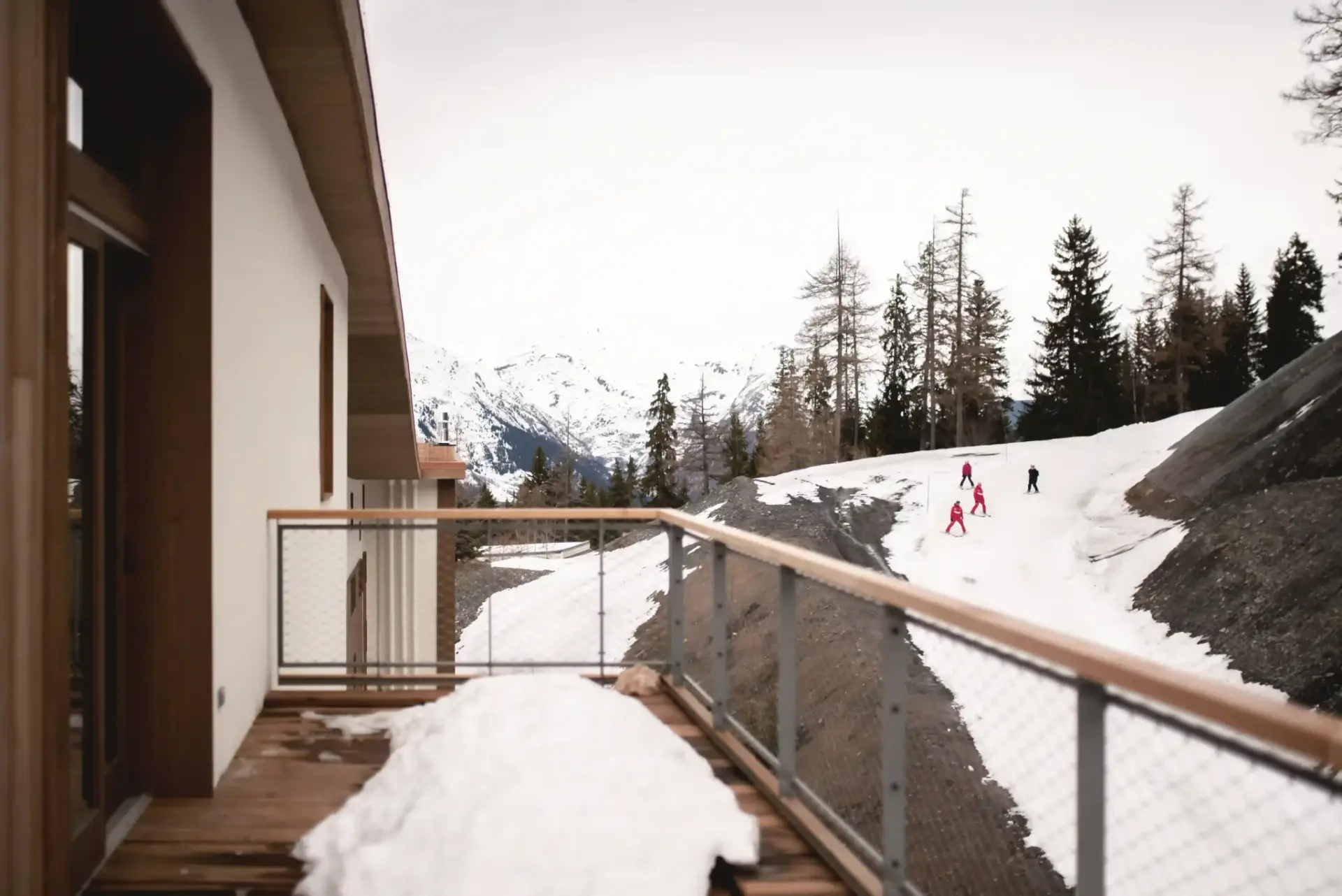 Design intérieur contemporain par Studio Arch à Chambéry