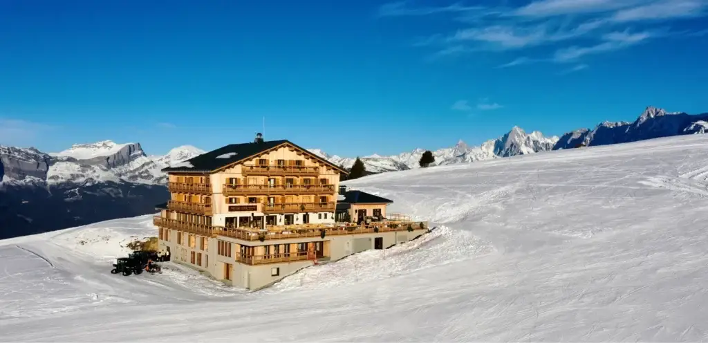 Design intérieur contemporain par Studio Arch à Grenoble