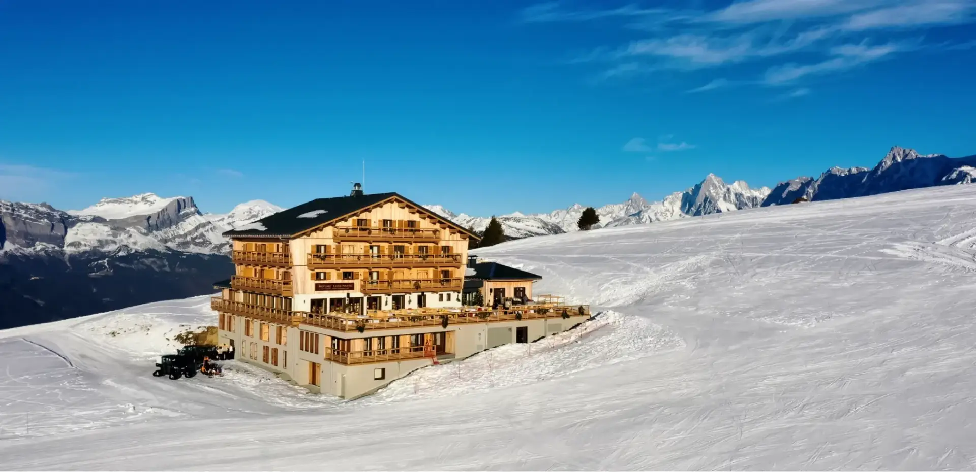 Design intérieur contemporain par Studio Arch à Grenoble