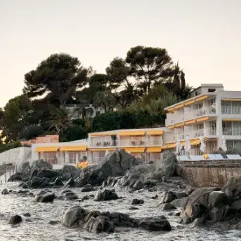 Aménagement d’espace fonctionnel par Studio Arch à Chambéry